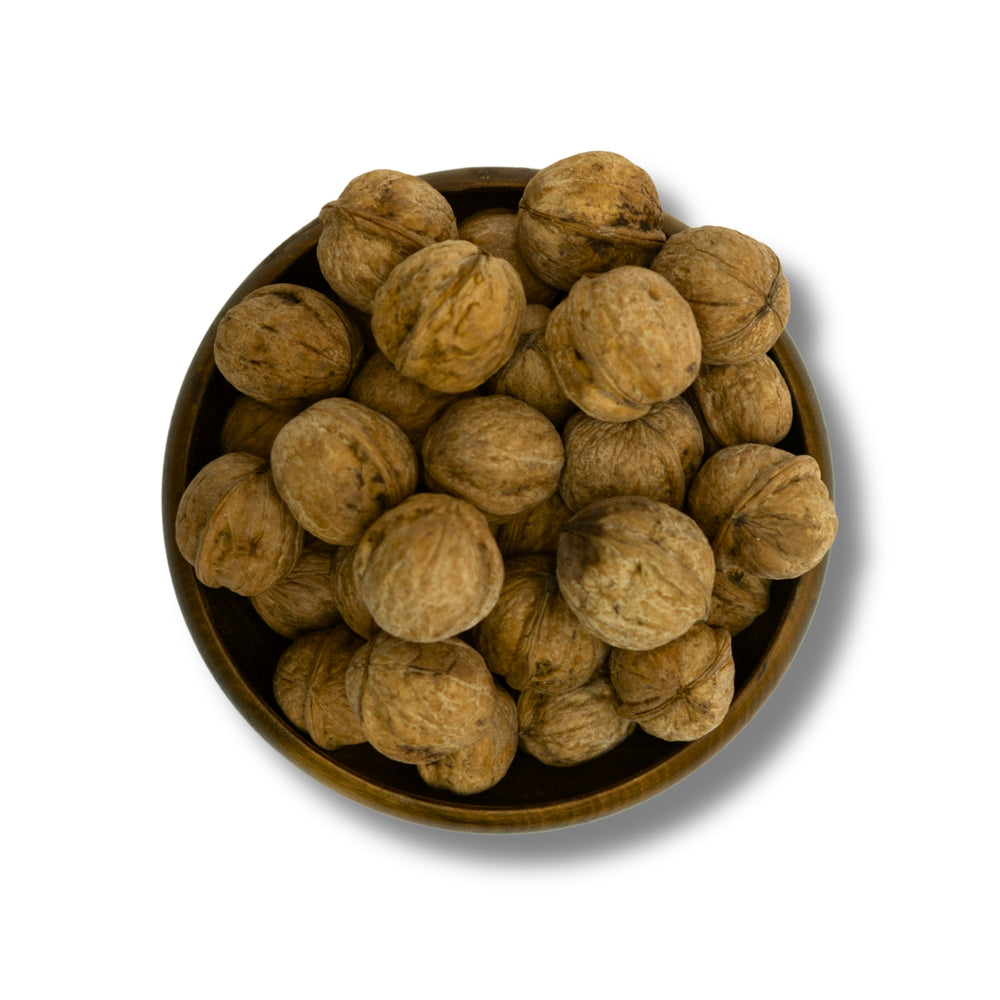 Desi Hunza Walnuts – Mountain Fresh With Shell